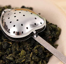 Load image into Gallery viewer, Heart Shaped Stainless Steel Tea Infuser Spoon
